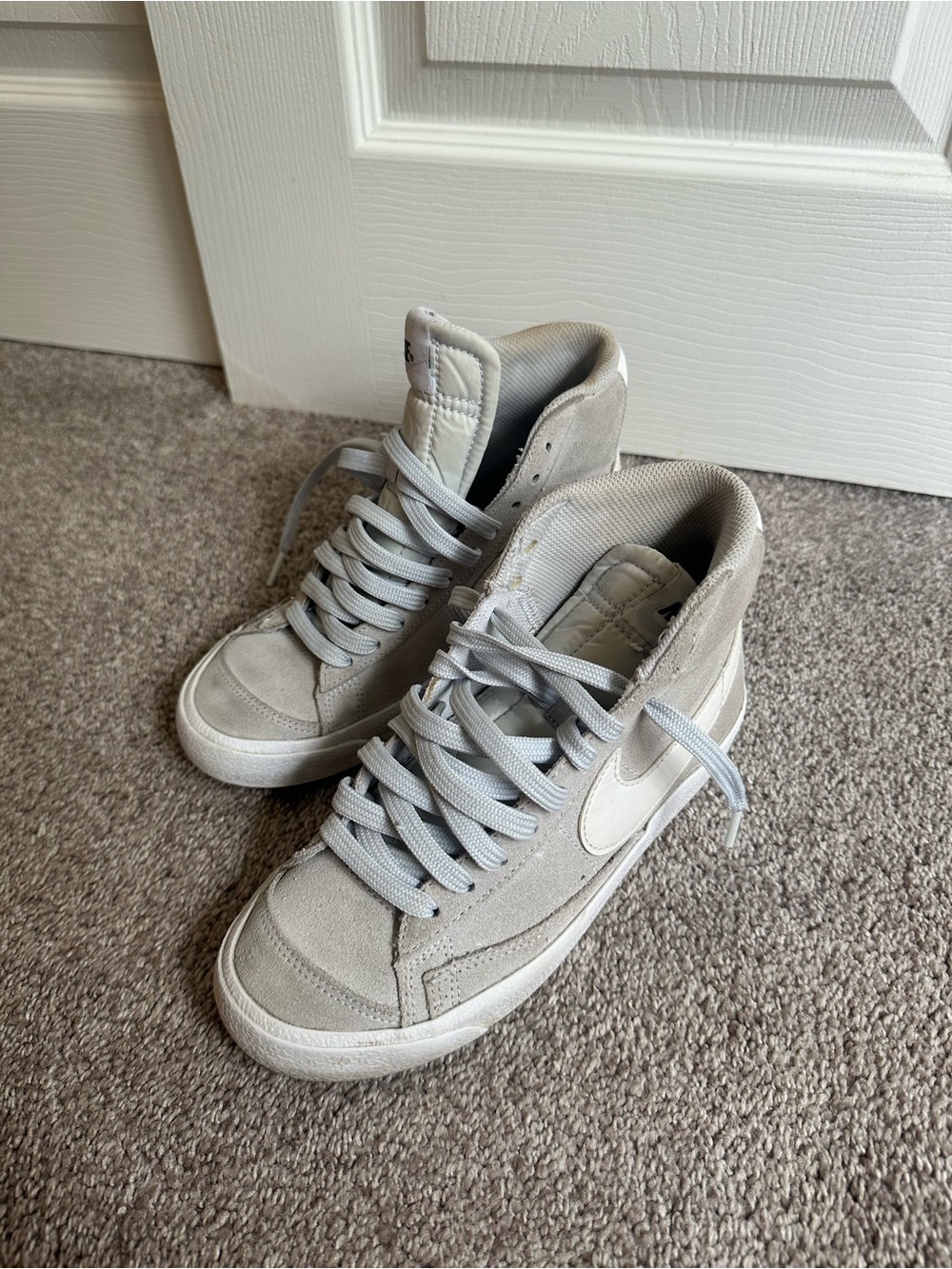 Nike Kids High-Top Sneakers Light Gray
